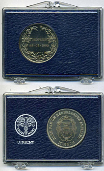 НИДЕРЛАНДСКИЕ АНТИЛЛЫ МЕДАЛЬ 1993 В ПАМЯТЬ ОТКРЫТИЯ 28 ФЕВРАЛЯ 1993 ГОДА МУЗЕЯ МОНЕТ, ДИАМЕТР 30 ММ., В ОРИГИНАЛЬНОЙ КОРОБКЕ медно-никель UNC 3540-1