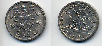 Португалия 2,5 эскудо 1983 парусник KM 590 медно-никель 29-441