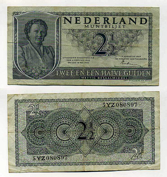 НИДЕРЛАНДЫ 2 1/2 ГУЛЬДЕНА 1945 1 цифра 2 буквы 6 цифр Pick 71, Akker 14.1a бумага 6293-6-1-1