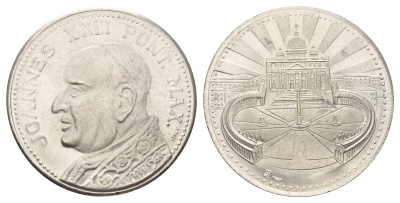 Ватикан медаль в честь избрание папой римским Иоанна XXIII ND (1958) Иоанн XXIII, Площадь Святого Петра, диаметр 35 мм, вес 16 гр бронза плакированная серебро 4667-1131