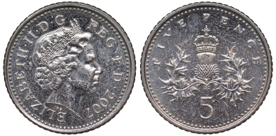 Великобритания 5 пенсов 2007 Елизавета II (1952-2022) KM 988, Spink 4670 (D5) медно-никель 4124-666