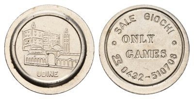 Италия, Удине жетон для равлечений на одну игру диаметр 24 мм, вес 5,6 гр нержавеющая сталь 4670-824