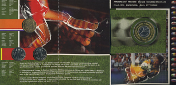 Бельгия набор из 3 монет + жетон 2000 Belgie-Belgique + 5 гульденов Нидерланды 2000 год, чемпионат мира по футболу, FIFA, в оригинальном картонном буклете KM PS 7 PROOF 6-6-2-21