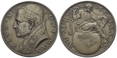 Германия медаль 1929 Пий XI, подписание Латеранских соглашений между Святым Престолом и Италией, 36,08 мм, 19,91 гр Kienast 420 серебро UNC 00-801-02