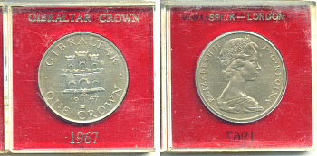 Гибралтар 1 крона 1967 Елизавета II (1952-2022), старый замок, в оригинальной пластиковой коробке, первый год чекана KM 4 медно-никель UNC 6-6-1-12