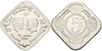 НИДЕРЛАНДЫ ЖЕТОН 1980 КОРОНАЦИЯ КОРОЛЕВЫ БЕАТРИКС 30 АПРЕЛЯ 1980, БЕАТРИКС И ПРИНЦ КЛАУС медно-никель 217-354