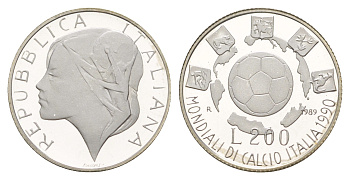 Италия 200 лир 1989 Чемпионат мира по футболу 1990 KM 133 серебро PROOF 1083-3-64
