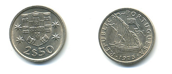 ПОРТУГАЛИЯ 2,5 ЭСКУДО 1975 ПАРУСНИК KM 590 медно-никель 176-125