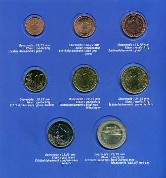 Нидерланды евронабор из 8 монет 1999-2001 официальный выпуск, в картонном буклете, с описанием  биметалл  UNC  7-5-6-02