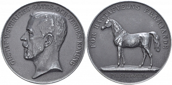 ШВЕЦИЯ НАГРАДНАЯ МЕДАЛЬ ND ЗА ЛУЧШУЮ ЛОШАДЬ, НАГРАДНАЯ, ЗА СОДЕЙСТВИЕ В РАЗВЕДЕНИИ ЛОШАДЕЙ, КОРОЛЬ ШВЕЦИИ ГУСТАВ V КОРОЛЬ ГОТОВ И ВЕНГОВ, НА ГУРТЕ SPORRONG@COZ, ДИАМЕТР 43 ММ., ВЕС 27,44 ГР. белый металл 06-131-23
