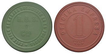 Чили, Компания (Empresa), Токо (Toco) шахтерский жетон с Селитряного рудника для покупки в местных магазинах, номиналом в 1 песо 1880-1920 диаметр 45 мм, вес 5,31 гр Espinosa 100.8 эбонит (зеленый и охра) 01-234-35