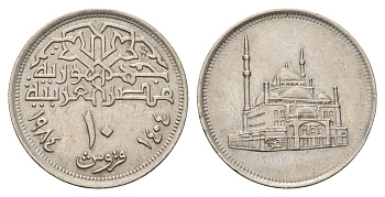 Египет 10 пиастров 1984 Мечеть Мухаммеда Али KM 556 медно-никель 4673-626