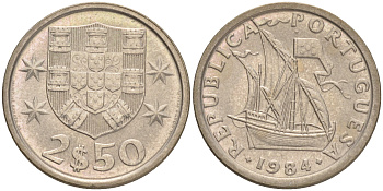 Португалия 2,5 эскудо 1984 парусник KM 590 медно-никель 192-817