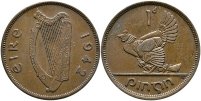 ИРЛАНДИЯ 1 ПЕННИ 1942 КУРИЦА С ЦЫПЛЯТАМИ KM 11 бронза 4531-634