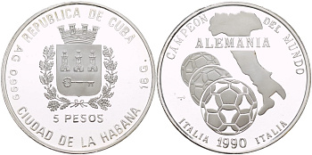 Куба 5 песо 1990 чемпионат мира по футболу в Италии 1990 года, мяч на фоне карты Италии KM 290.1 серебро PROOF 1071-1-33