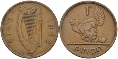 ИРЛАНДИЯ 1 ПЕННИ 1942 КУРИЦА С ЦЫПЛЯТАМИ KM 11 бронза 38-232