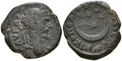 Римская Империя, Провинция Нижняя Мезия, Никополь-на-Истре AE 193 - 211 Септимий Север, бюст императора / полумесяц, звезды Mouchmov 986 бронза 1100-7-72