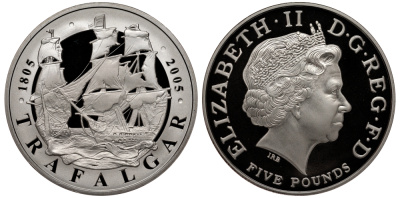 Великобритания 5 фунтов 2005 Елизавета II (1952-2022), 200 лет Трафальгарской битве, тираж 30000 экземпляров, в оригинальной коробке, с сертификатом KM 1053a, Spink L14 серебро  PROOF  4-2-22