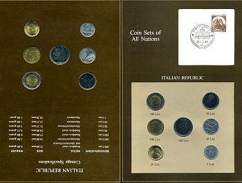 Италия набор из 7 монет 1982-1984 серия наборы мира, запайка в буклете с маркой    UNC  14-01-03-19