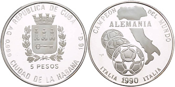 Куба 5 песо 1990 чемпионат мира по футболу в Италии 1990 года, мяч на фоне карты Италии KM 290.1 серебро PROOF 1066-10-24