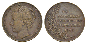 Нидерланды медаль "Коронация Вильгельмины " 1898 Коронация Вильгельмины 6 сентября 1898 года на престол Нидерландов, диаметр 23,8 мм, вес 7,14 гр медь 1515-1723