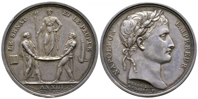 Франция медаль 1804 на коронацию Наполеона, сенат и народ, диаметр 32,00 мм, вес 15,10 г Slg. Julius 1263 серебро 00-00