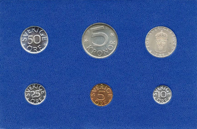 Швеция набор монетного двора из 6 монет 1976 в картоне, Карл XVI Густав (1973- ) KM MS4 UNC 7-5-7-221