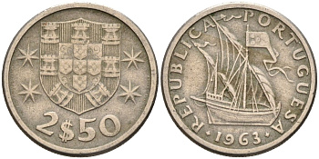 Португалия 2,5 эскудо 1963 парусник KM 590 медно-никель 4115-459