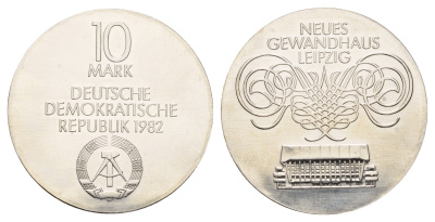 ГДР 10 марок 1982 А, Открытие нового Гевандхаус KM 87 серебро  UNC  1099-2-65
