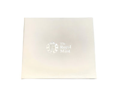 Великобритания 5 фунтов 2011 Елизавета II (1952-2022), королевская свадьба принца Уильяма и Кэтрин (Кейт) Миддлтон, в оригинальной коробке KM 1203b, Spink L22 позолота, серебро PROOF 8-2-04-17