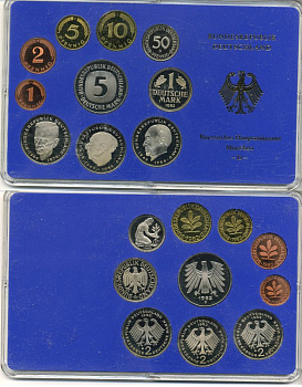 ФРГ государственный набор из 10 монет 1982 D    PROOF  3-5-3-08