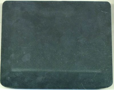 КОРОБКА ДЛЯ МОНЕТ ТЕМНО-ЗЕЛЕНАЯ БАРХАТНАЯ КОРОБКА ДЛЯ 2-Х МОНЕТ В КАПСУЛАХ, ДИАМЕТР ЛОЖЕМЕНТА 44 ММ.Х 2 12-003