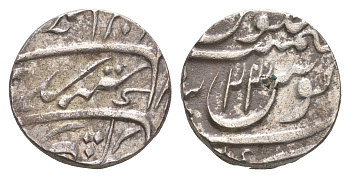 Империя Великих Моголов (Индия) 1 рупия (1686-1707) AH 1097-1118, диаметр 22 мм,вес 11,5 гр KM 300 серебро 413-2643