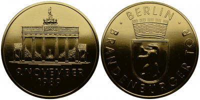 ГЕРМАНИЯ МЕДАЛЬ 9 НОЯБРЯ 1989 ПАДЕНИЕ БЕРЛИНСКОЙ СТЕНЫ БРАНДЕНБУРГСКИЕ ВОРОТА UNC 1077-1-42