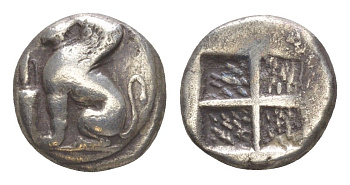 Иония, Хиос драхма 400-320 гг. до н.э. Сфинкс, амфора/инкузный орнамент, 3,42 гр HGC 6, 1124 серебро 00-814-10