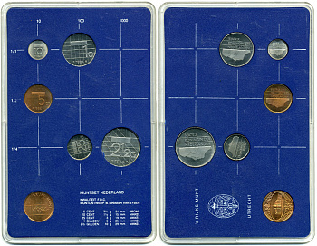 Нидерланды официальный набор из 5 монет + жетон мондвора 1984 в пластике UNC 7-4-81