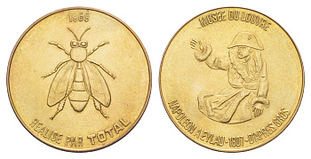 Франция жетон к 200-летию со дня рождения Наполеона-Бонапарта "Лувр - битва при Прейсиш-Эйлау" 1969 компания Total, диаметр 25,8 мм, вес 5 гр железо плакированная латунью UNC 4637-541