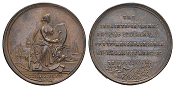 Нидерланды медаль "в ознаменование 50-летия общества рисования 6 сентября 1825" 1875 диаметр 39 мм, вес 33,09 гр бронза 5010-422