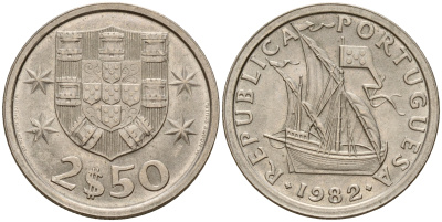 Португалия 2,5 эскудо 1982 парусник KM 590 медно-никель  UNC  4598-1254