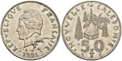 Французская Новая Каледония 50 франков 1991 хижина среди сосен и пальм, (IEOM) KM 13, Schoen 15, Lec 121 никель 4120-1246