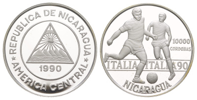 Никарагуа 10000 кордоб 1990 Чемпионат Мира по футболу 1990 KM 66 серебро PROOF 1083-1-11