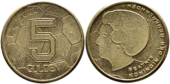 Нидерланды 5 гульденов 2000 Беатрикс (1980-2013), чемпионат мира по футболу 2000 года в Нидерландах KM 231 никель плакированный латунью 4391-254