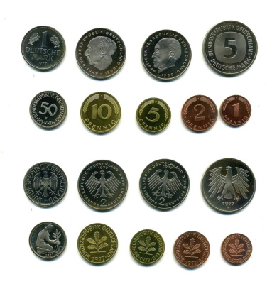 ФРГ набор из 9 монет 1977 F (1, 2, 5, 10, 50 пфеннигов, 1, 2, 2, 5 марок) PROOF N5-23