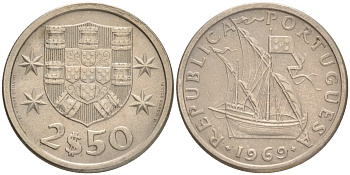 ПОРТУГАЛИЯ 2,5 ЭСКУДО 1969 ПАРУСНИК KM 590 медно-никель 75-1467