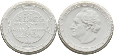 ГЕРМАНИЯ МЕДАЛЬ 1932 100 ЛЕТ СО ДНЯ СМЕРТИ ГЁТЕ (1832-1932), МЕЙСЕНОВСКИЙ ФАРФОР, ДИАМЕТР 47 ММ. фарфор 02-262-31