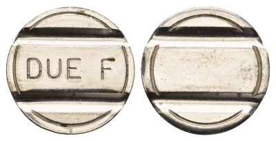 Италия жетон для вендингового автомата "Due F" диаметр 24 мм, вес 6,1 гр нержавеющая сталь 4670-524