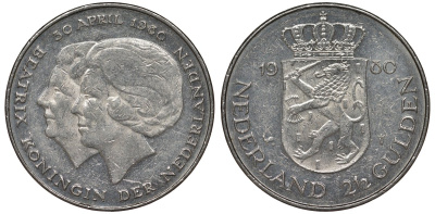 Нидерланды 2 1/2 гульдена 1980 коронация Беатрикс, 30 апреля 1980 KM 201 никель 4131-133