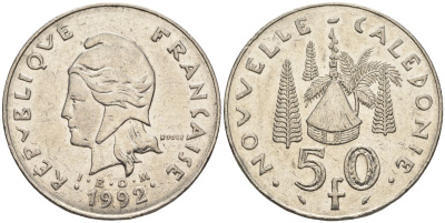 Французская Новая Каледония 50 франков 1992 хижина среди сосен и пальм, (IEOM) KM 13, Schoen 15, Lec 121 никель 4123-312