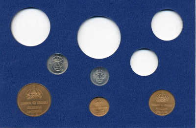 Швеция 1, 2, 5, 10, 25 эре 1971 Густав VI Адольф (1950-1973) в картоне набора монетного двора UNC 7-5-7-256