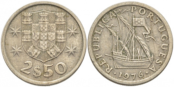 ПОРТУГАЛИЯ 2,5 ЭСКУДО 1976 ПАРУСНИК KM 590 медно-никель 3718-319